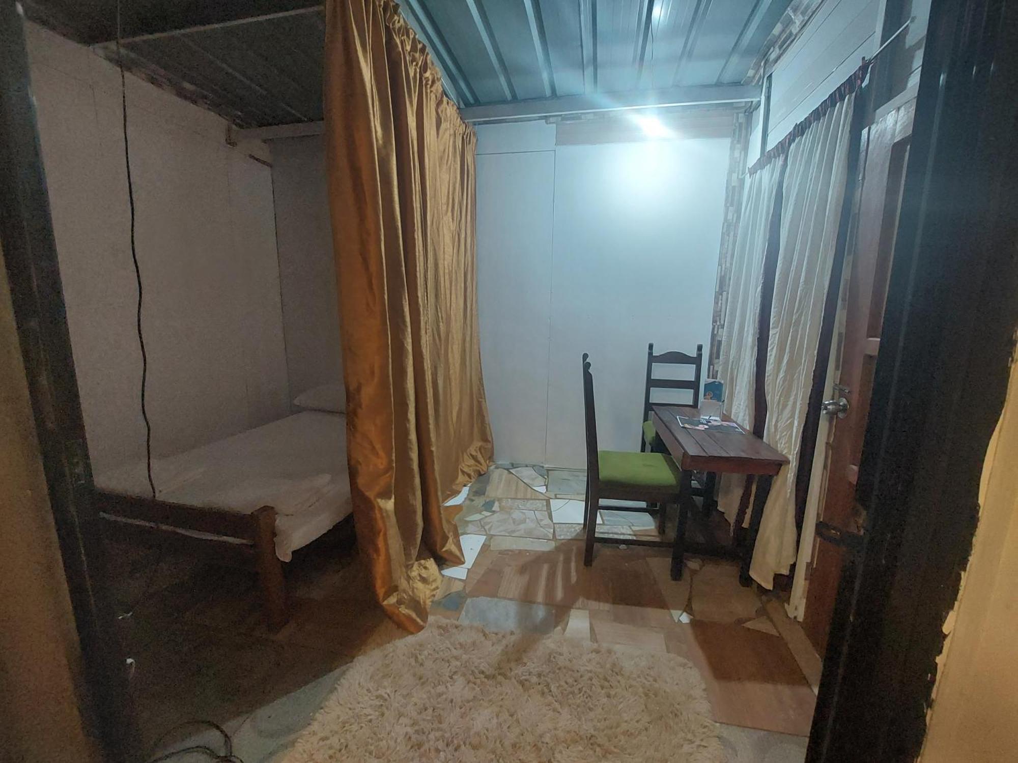 Larmar Bed And Breakfast Puerto Princesa Luaran gambar