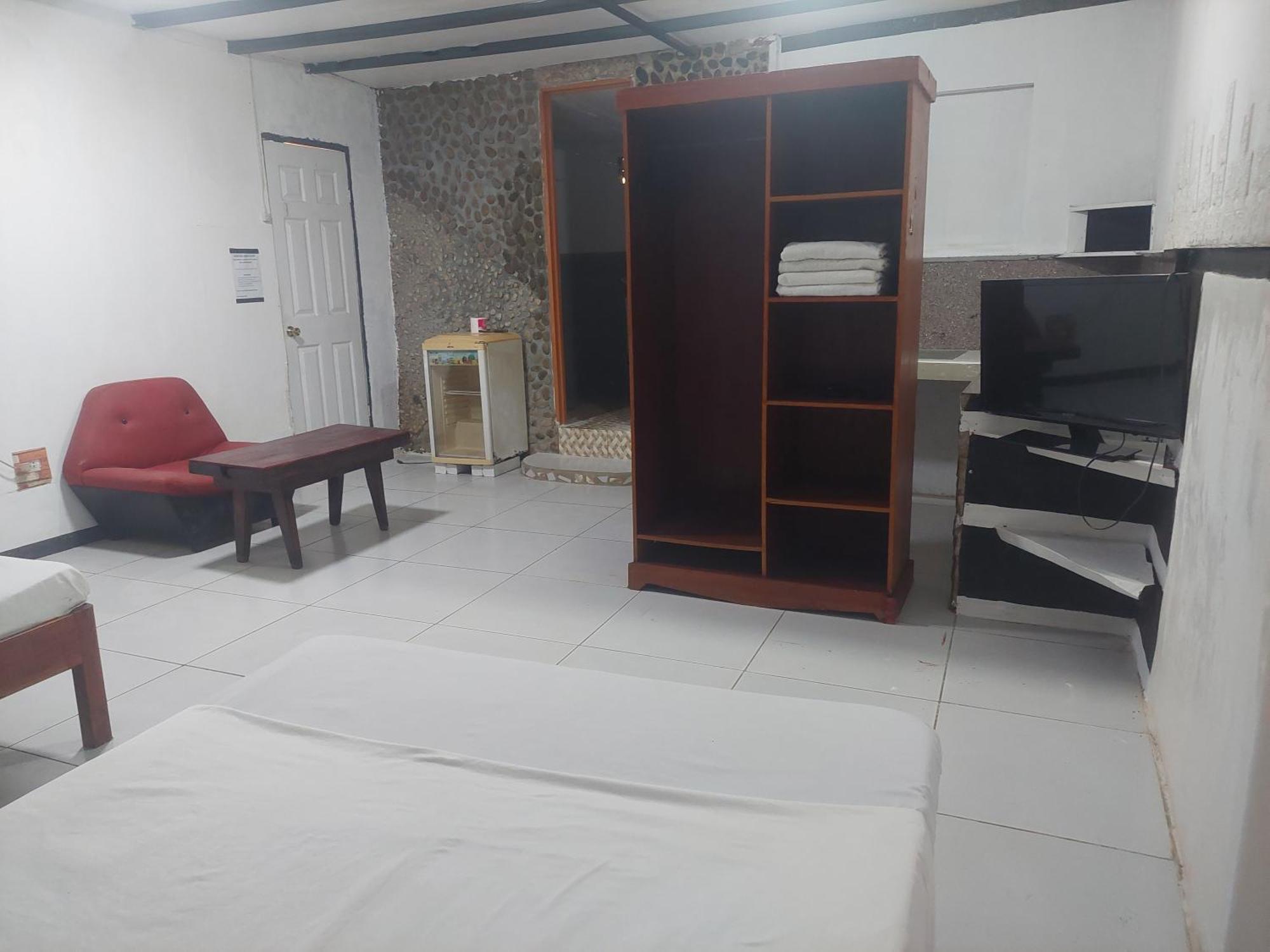 Larmar Bed And Breakfast Puerto Princesa Luaran gambar