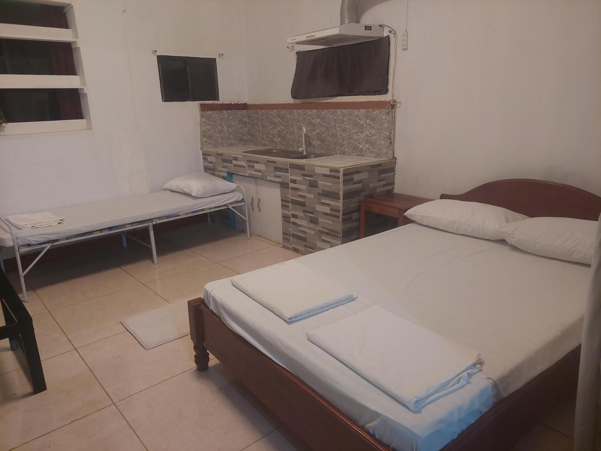 Larmar Bed And Breakfast Puerto Princesa Luaran gambar