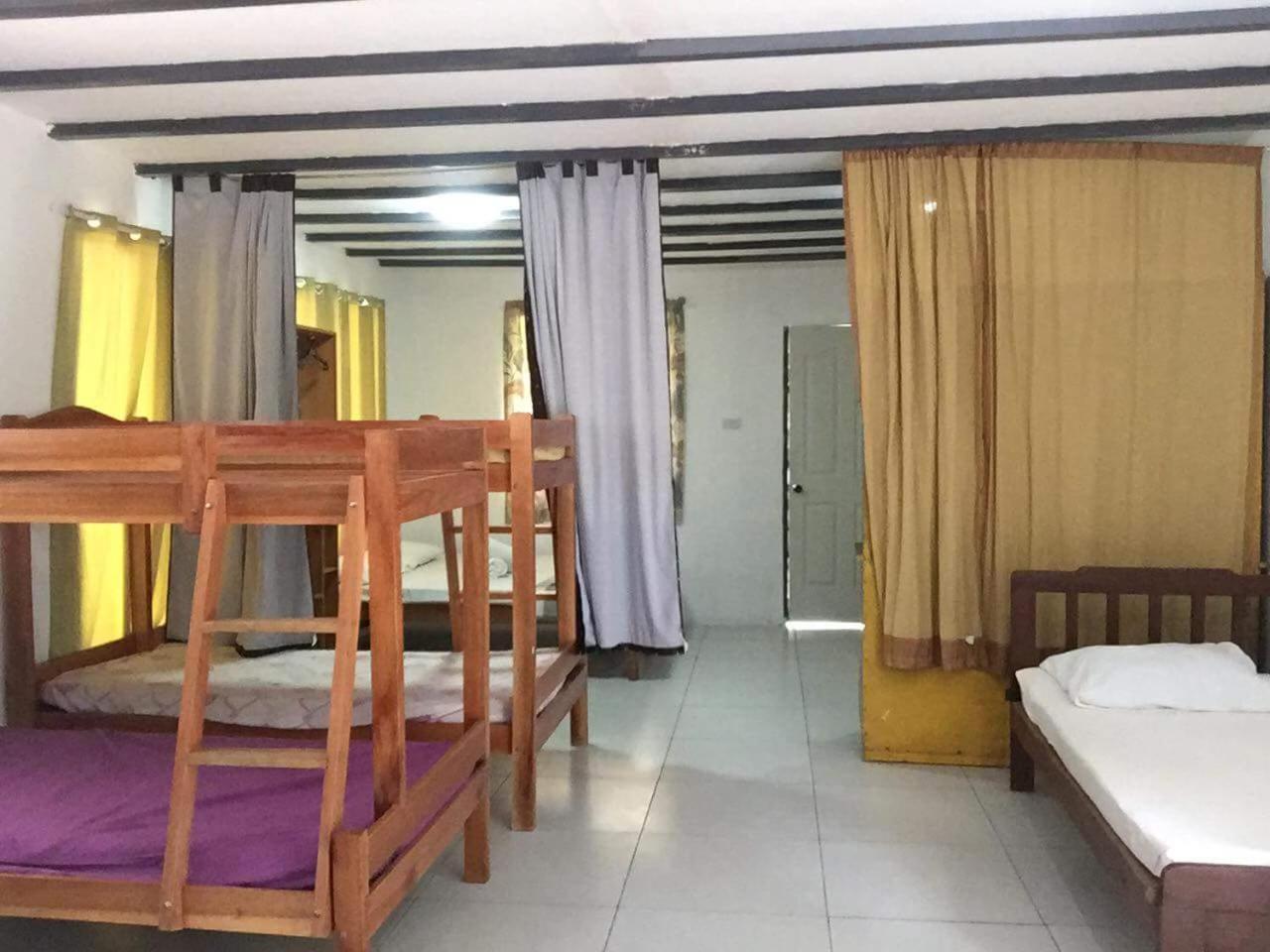Larmar Bed And Breakfast Puerto Princesa Luaran gambar